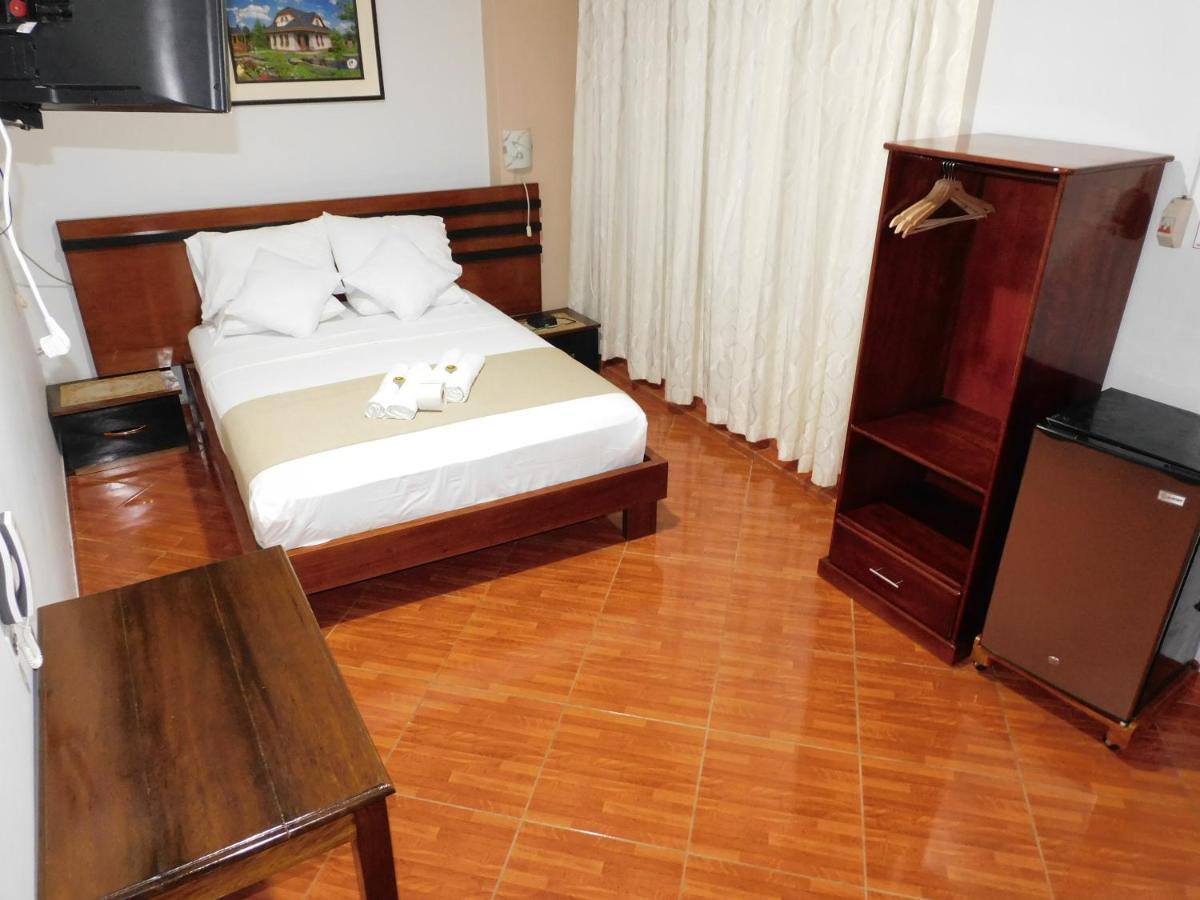 Hotel Tambopata Inn Puerto Maldonado Exterior foto