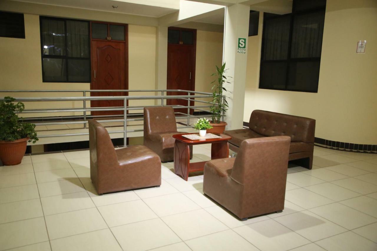 Hotel Tambopata Inn Puerto Maldonado Exterior foto